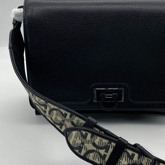 Salvatore Ferragamo Trifolio shoulder bag - Picture 2 of 16